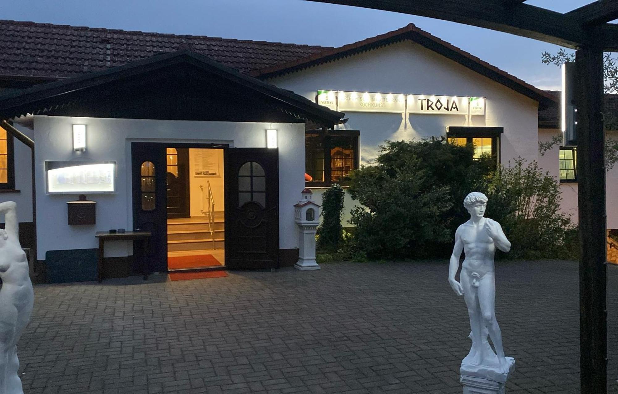 Motel Zur Festwiese Gierstädt Eksteriør bilde