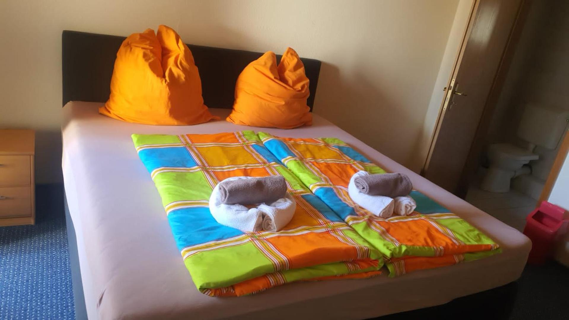 Motel Zur Festwiese Gierstädt Eksteriør bilde